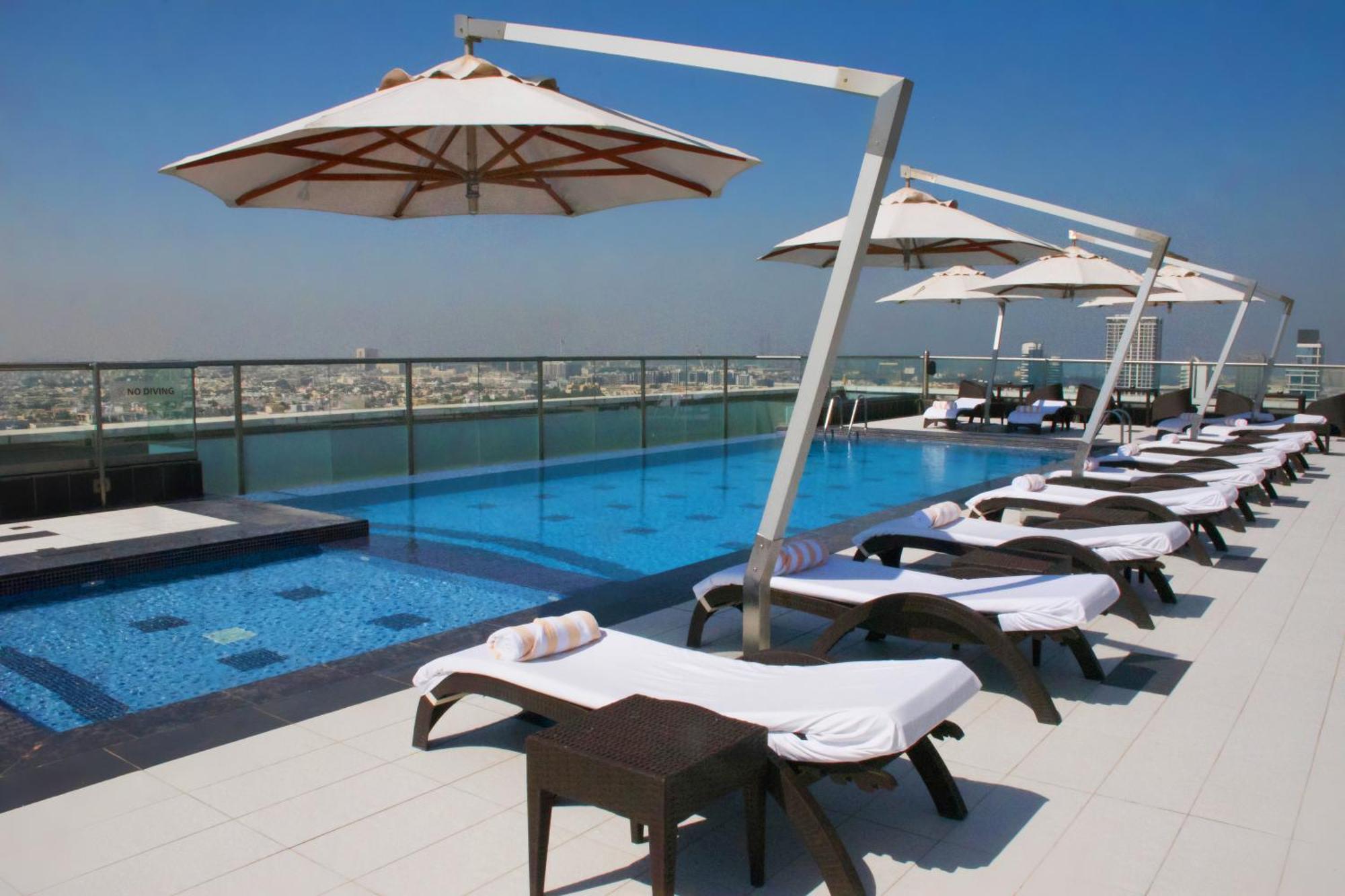 Park Regis Kris Kin Hotel Dubai Exterior photo
